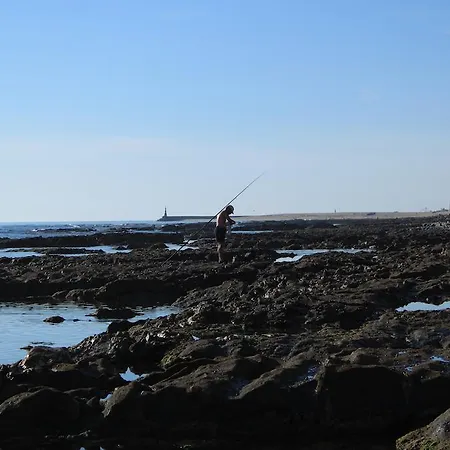 Pool & Sea Oporto إسبِنو