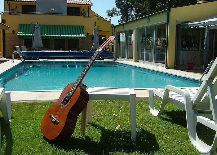 홈스테이 Pool & Sea Oporto *