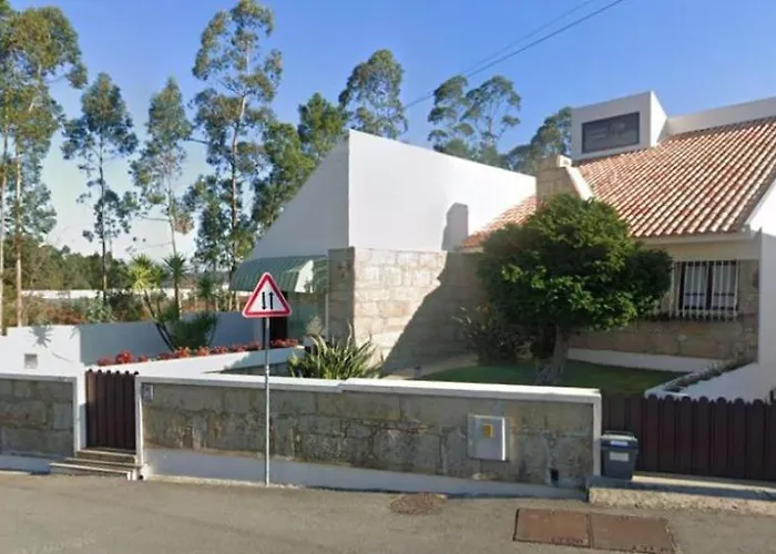 Pool & Sea Oporto 홈스테이 *