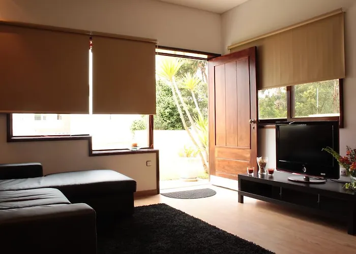 홈스테이 Pool & Sea Oporto 에스피뇨