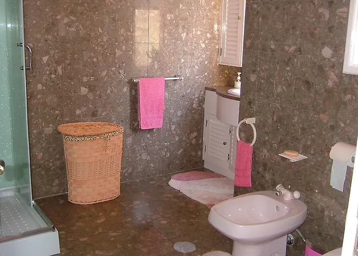 홈스테이 Pool & Sea Oporto *