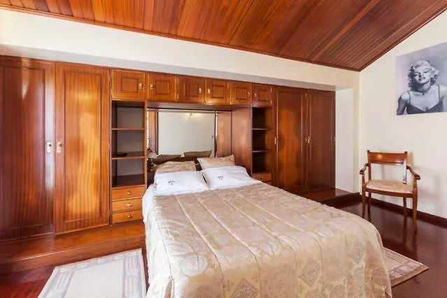 홈스테이 Pool & Sea Oporto